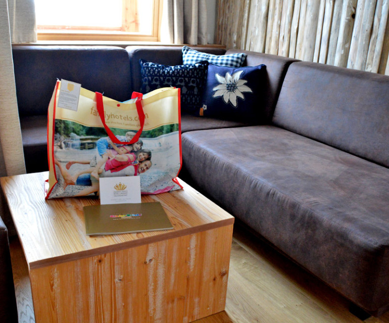 Im Zimmer findet sich alles, was du für deinen Urlaub im Hotel brauchst. © Nina-Carissima Schönrock